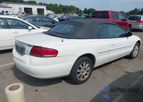 2004 Chrysler Sebring Gtc z USA, uszkodzony, nr VIN 1C3EL75R54N269041